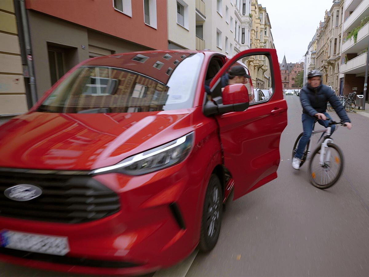 Ausstiegswarner von Ford verringert das Risiko von Türauffahrunfällen error_file_does_not_exist