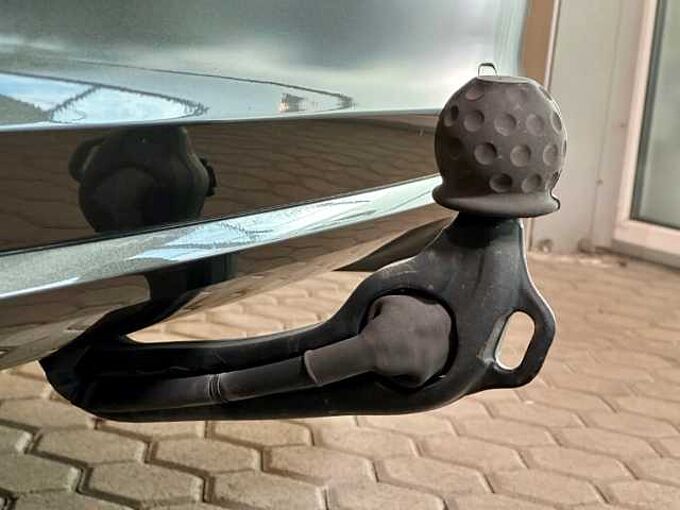 Ford Focus Turnier ST-Line+Automatik+AHK+PDC+Navi