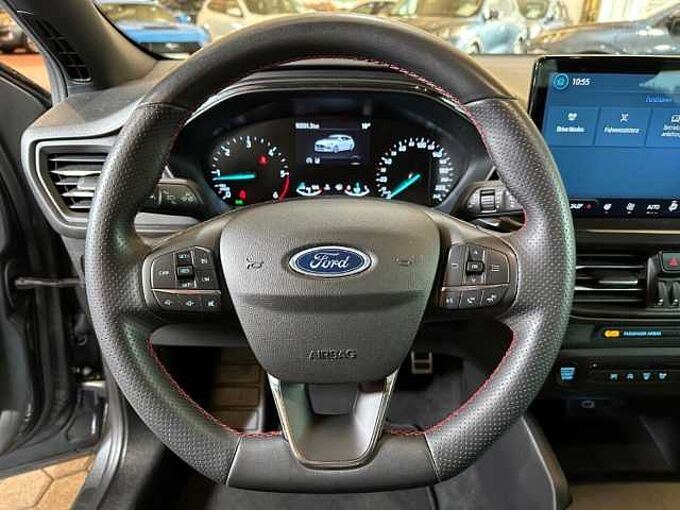 Ford Focus Turnier ST-Line+Automatik+AHK+PDC+Navi
