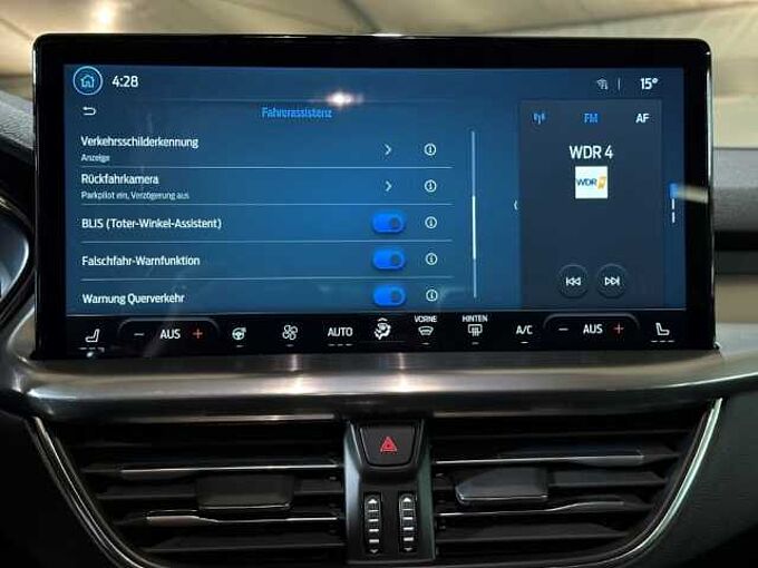 Ford Focus Titanium X+5J. Garantie*+Automatik+B&O 