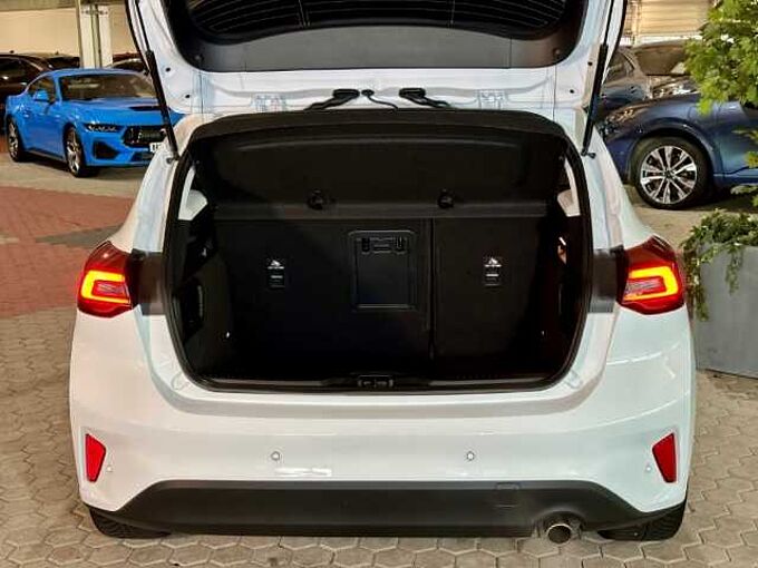 Ford Focus Titanium X+5J. Garantie*+Automatik+B&O 