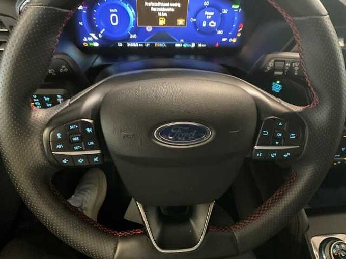Ford Kuga ST-Line X NAVI. PDC. RÜCKF. Frontkamera + Sitzheizung 