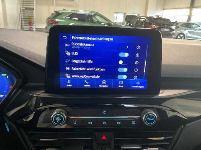 Ford Kuga ST-Line X NAVI. PDC. RÜCKF. Frontkamera + Sitzheizung 