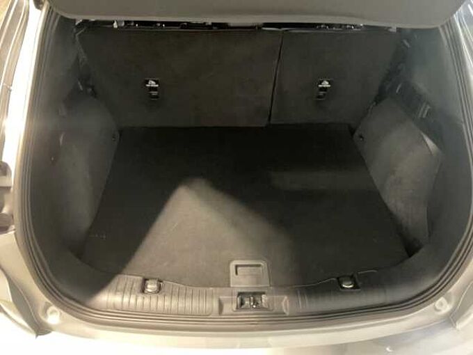 Ford Kuga ST-Line X NAVI. PDC. RÜCKF. Frontkamera + Sitzheizung 