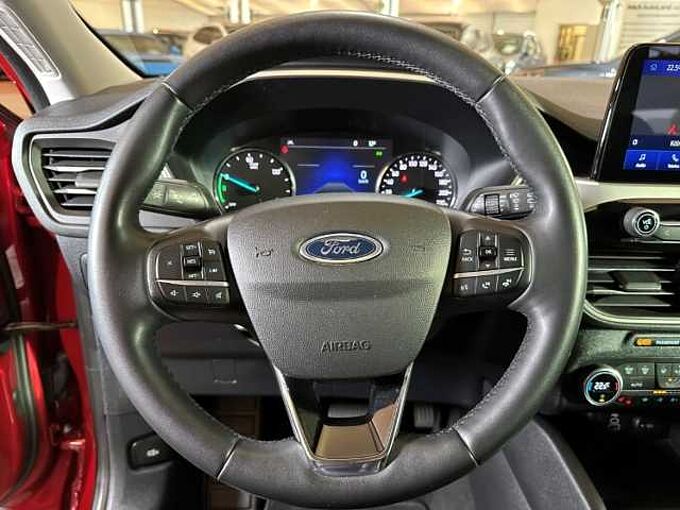 Ford Kuga Cool&Connect+Automatik+PDC+Navi+Winter-P. 