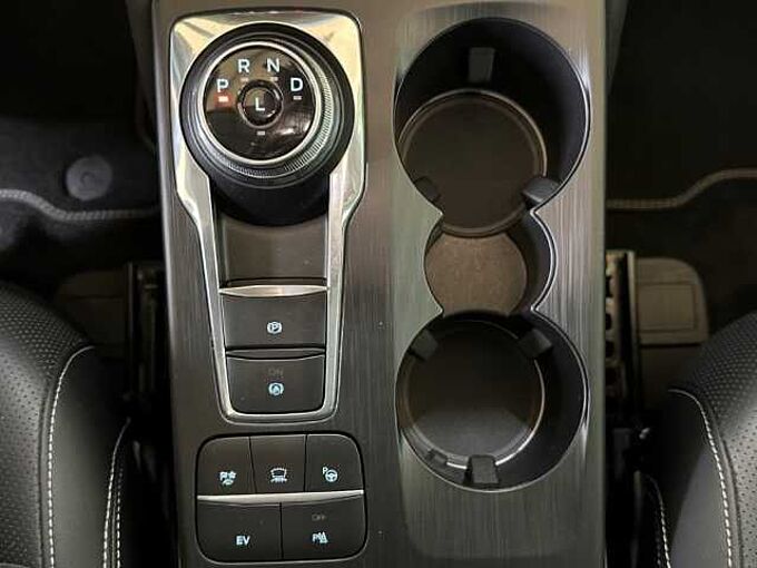 Ford Kuga Vignale+Automatik+AHK+B&O+Head-Up+Key-Free 