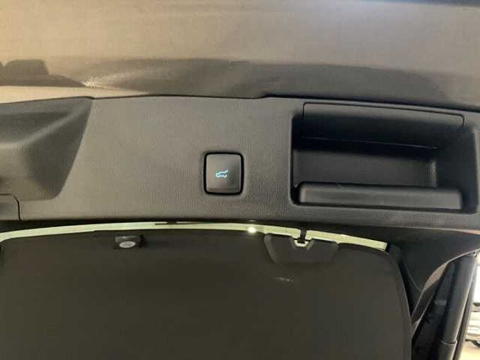 Ford Kuga Titanium X+LED+B&O+Head-UP+Kamera+Sitzheizung 