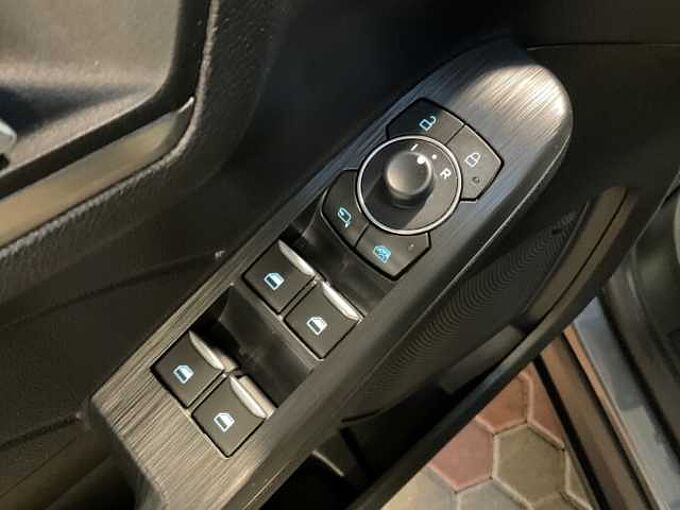 Ford Kuga Titanium X+LED+B&O+Head-UP+Kamera+Sitzheizung 