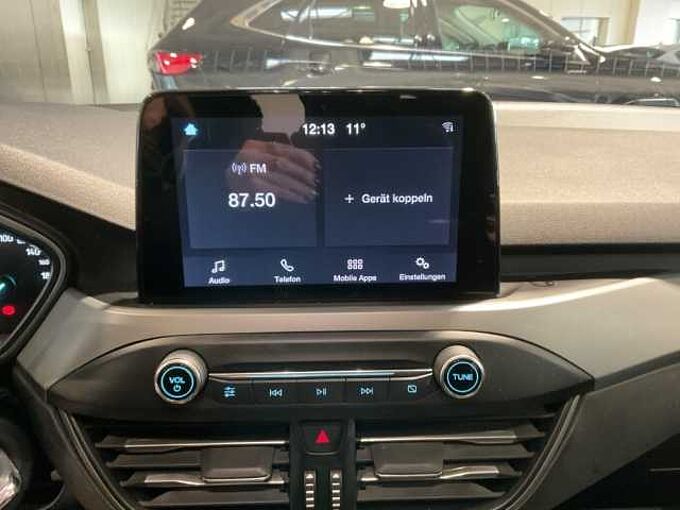 Ford Focus Cool & Connect Winter-P. PDC vorne + hinten 