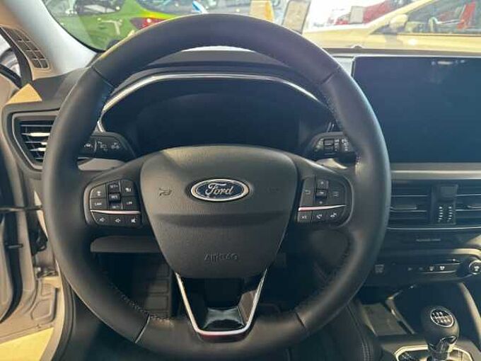 Ford Focus Titanium X MHEV+Matrix LED+B&O+Rückfahrkamera