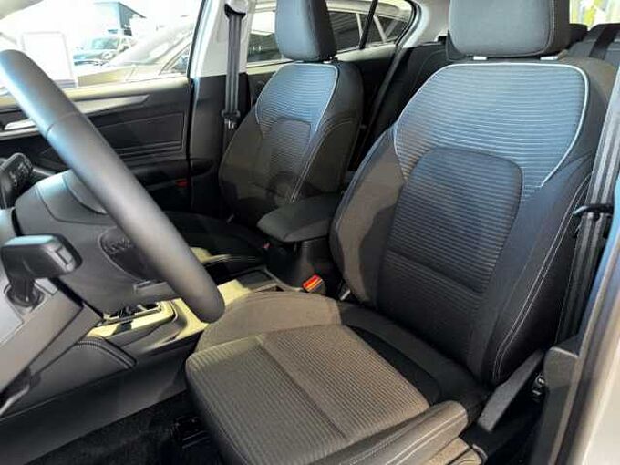 Ford Focus Titanium X MHEV+Matrix LED+B&O+Rückfahrkamera