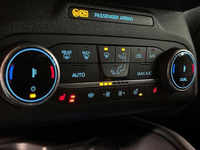 Ford Kuga ST-Line+5 J. Garantie*+Allrad+Kamera+BLIS 