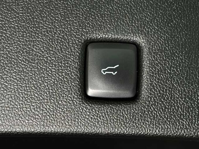 Ford Kuga ST-Line+Allrad+Pano+AHK+Key-Free+Kamera 