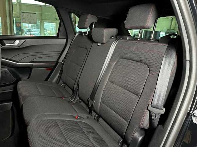 Ford Kuga ST-Line+Allrad+Pano+AHK+Key-Free+Kamera 