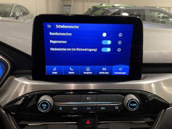 Ford Kuga Titanium FHEV AWD+Head-UP+KeyFree+Kamera 