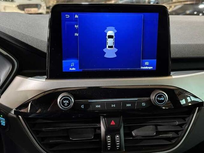 Ford Kuga Cool&Connect+Automatik+AHK+PDC+Winter-P.