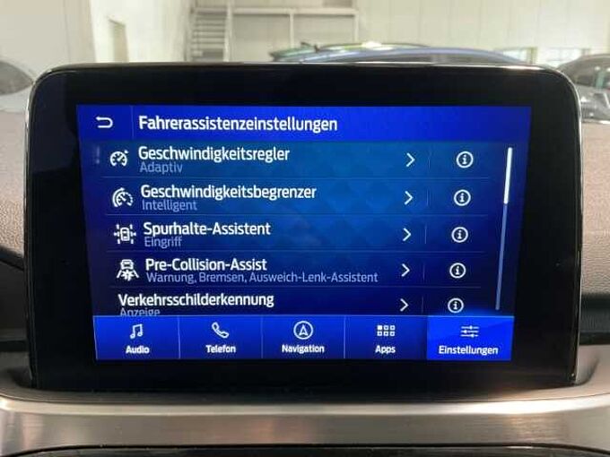 Ford Kuga Titanium Winter-P, R&Uuml;CKF. NAVI. PDC. Allwetterreifen 