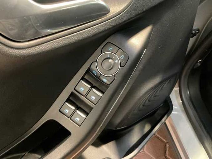 Ford Puma Titanium R&Uuml;CKF. Winter-P. PDC. Allwetterreifen 