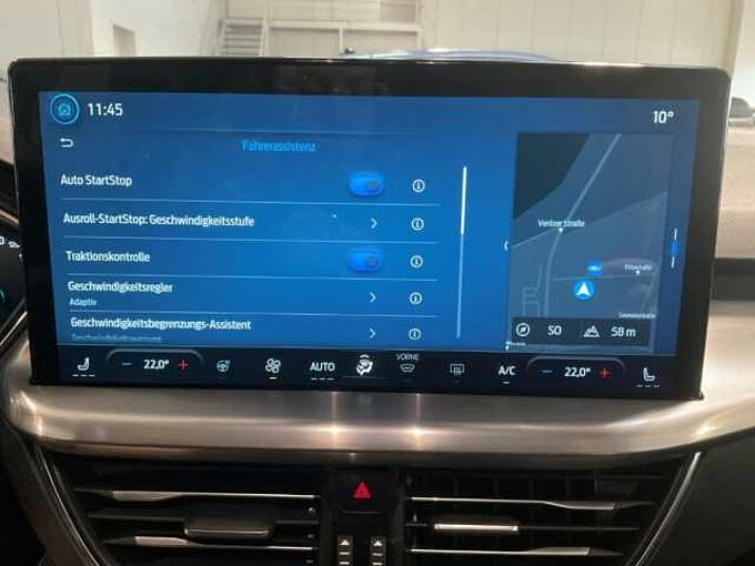 Ford Focus Turnier Titanium 4J Garantie. R&Uuml;CKF. NAVI. PDC 