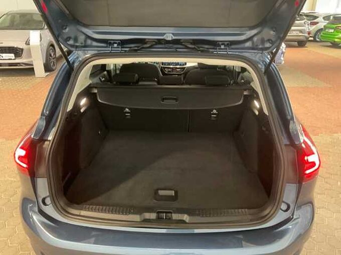 Ford Focus Turnier Titanium 4J Garantie. R&Uuml;CKF. NAVI. PDC 