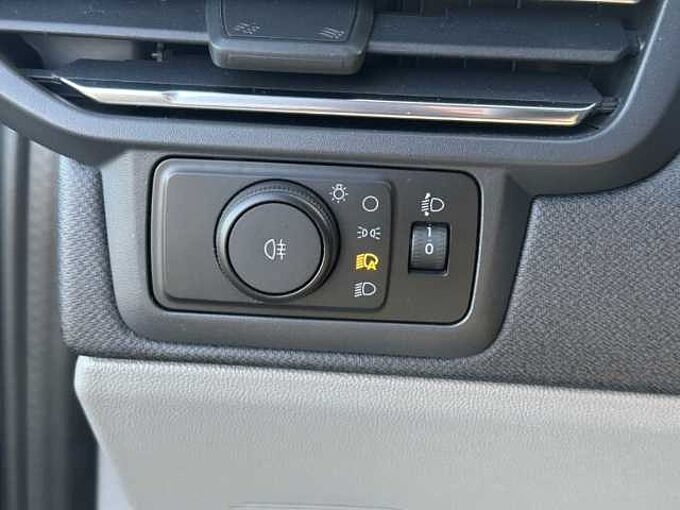 Ford Tourneo Custom Bus 320 L1 Titanium X FWD+8 Sitzer 