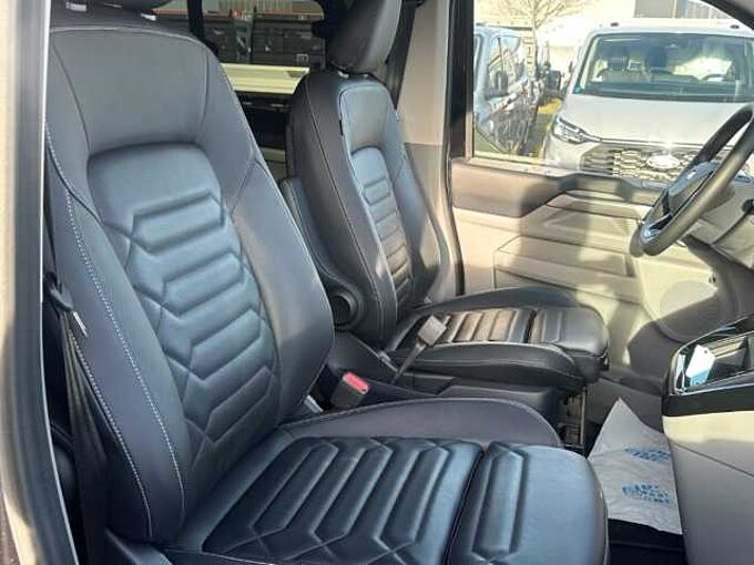 Ford Tourneo Custom Bus 320 L1 Titanium X FWD+8 Sitzer 