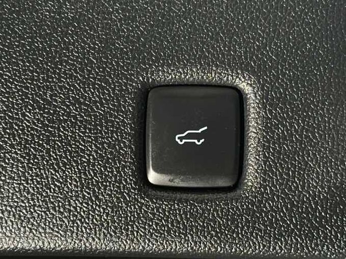 Ford Kuga ST-Line X+AHK+Pano+B&O+Head-Up+Key-Free 