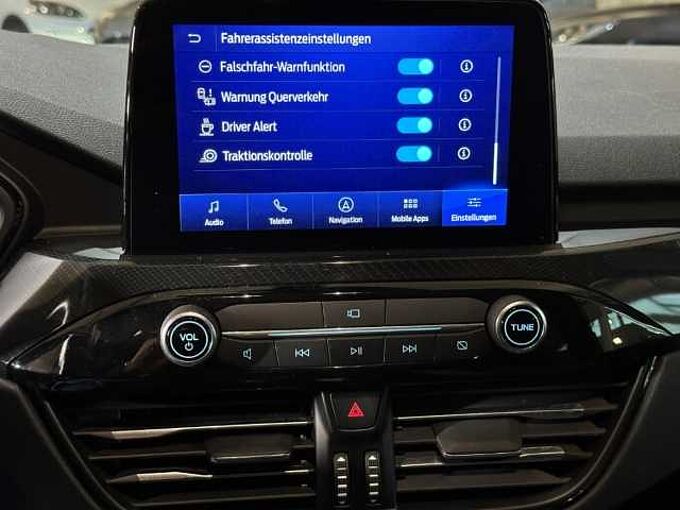 Ford Kuga ST-Line X+AHK+Pano+B&O+Head-Up+Key-Free 