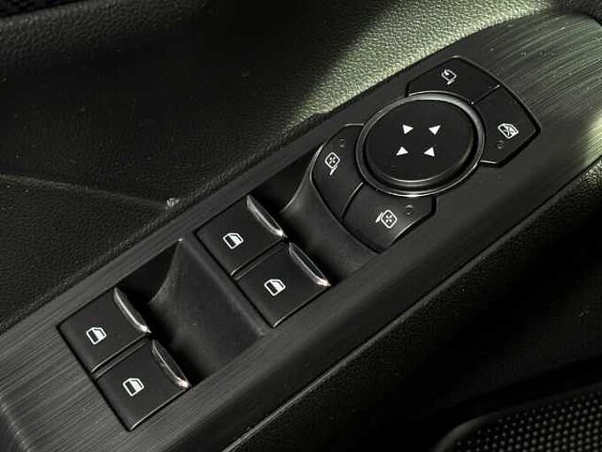 Ford Kuga ST-Line X+Pano+AHK+Head-Up+B&O+Key-Free