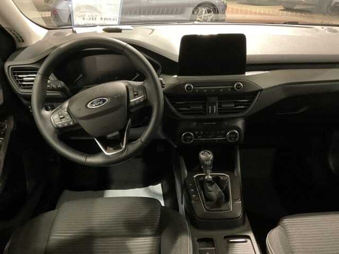 Ford Focus Turnier Titanium R&Uuml;CKF. PDC.  Winter-P 