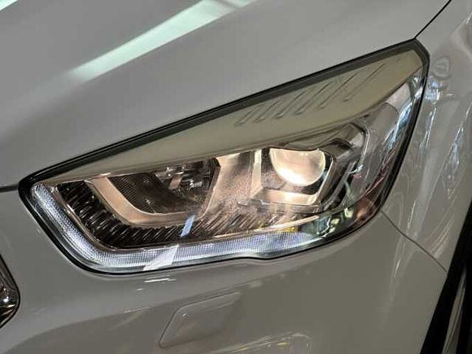 Ford Kuga Titanium+Kamera+Navi+Key-Free+Winter-P. 