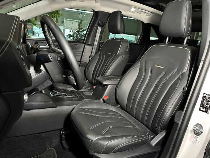 Ford Kuga Vignale+Pano+AHK+B&O+Head-Up+Key-Free 