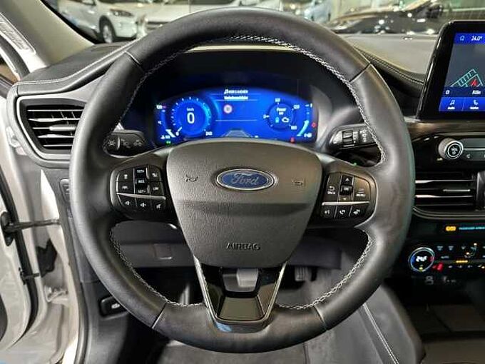 Ford Kuga Vignale+Pano+AHK+B&O+Head-Up+Key-Free 