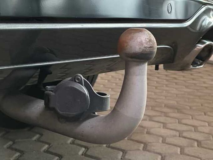 Ford Kuga ST-Line X+Automatik+AHK+B&O+Kamera+Navi 