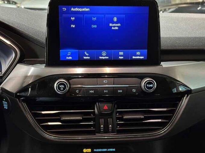 Ford Kuga Titanium X+Automatik+AHK+B&O+Kamera+Navi 