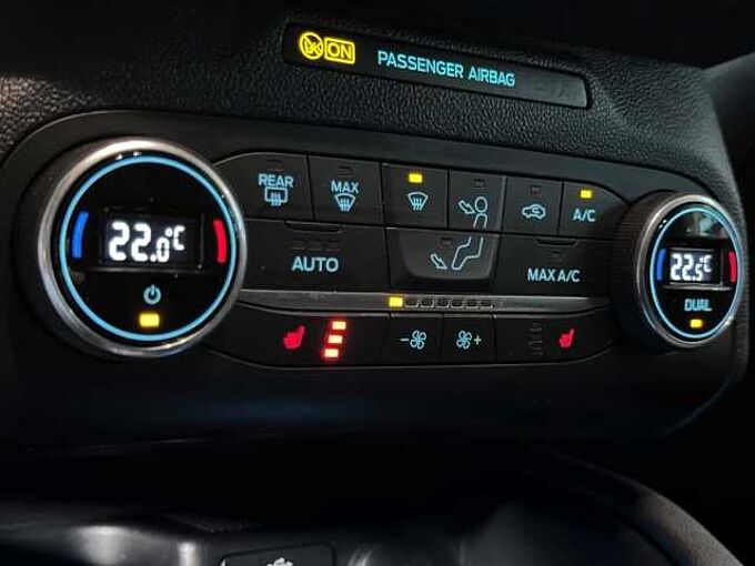 Ford Kuga Titanium X+Automatik+AHK+B&O+Kamera+Navi 