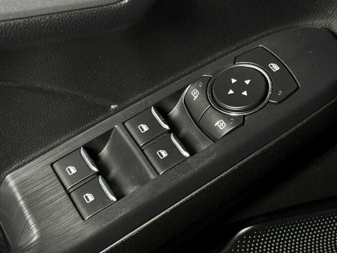 Ford Kuga Cool&Connect+PDC+Navi+Winter-P.+Tempo 