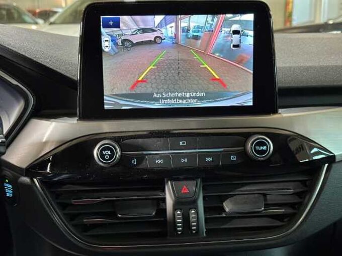 Ford Kuga Titanium+Automatik+Kamera+Key-Free+Navi 