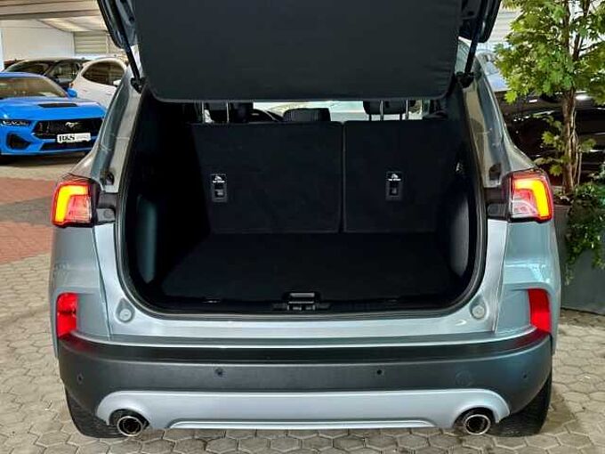 Ford Kuga Titanium+Automatik+Kamera+Key-Free+Navi 