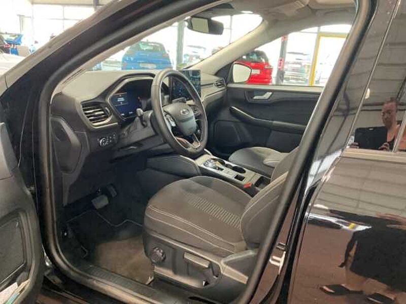 Ford Kuga Active FHEV''FaceLift''+LED+Panorama+Kamera Active FHEV''FaceLift''+LED+Panorama+Kamera