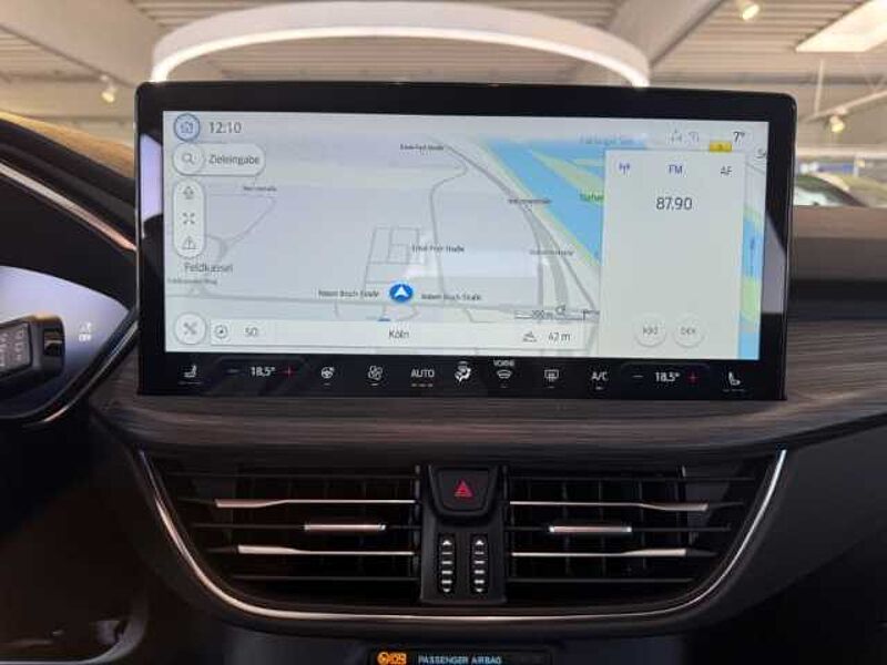 Ford Kuga FHEV Active Key-Free-System+Rückfahrkamera+LED-Scheinwerfer FHEV Active Key-Free-System+Rückfahrkamera+LED-Scheinwerfer