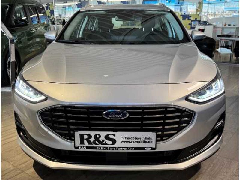 Ford Focus Titanium Turnier Automatik+Rückfahrkamera+Navi+Tempomat Titanium Turnier Automatik+Rückfahrkamera+Navi+Tempomat