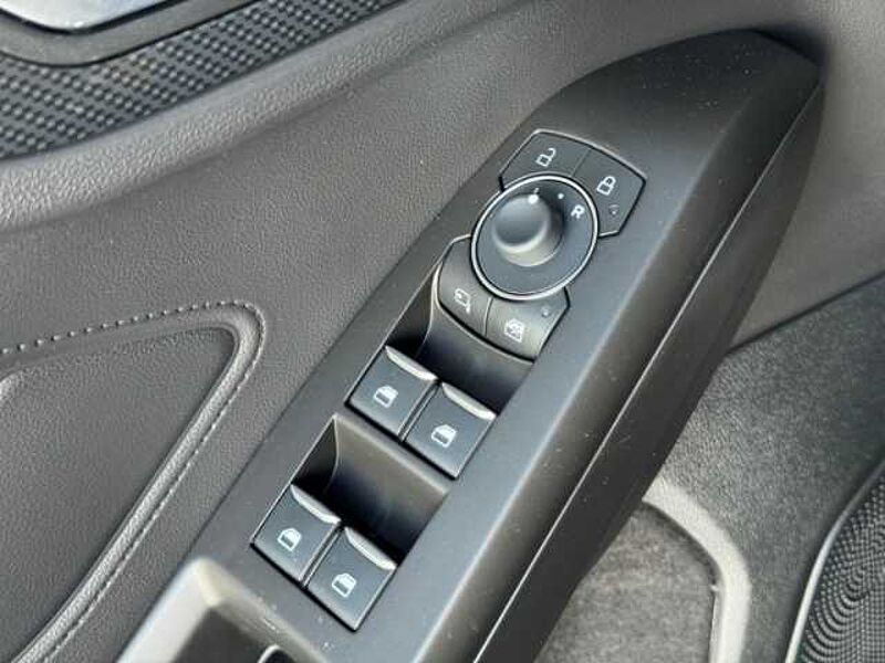 Ford Focus Turnier ST-Line Elektr. -Heckklappe+LED+Navi+Tempomat