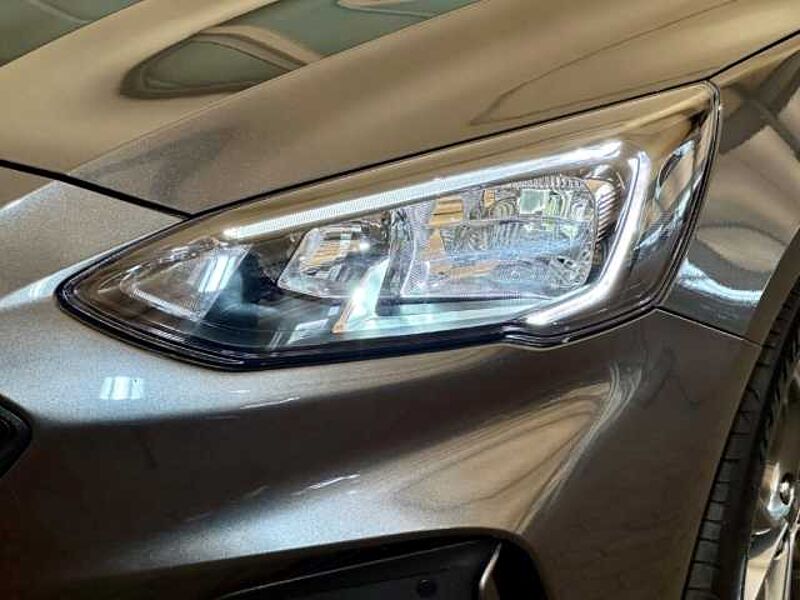 Ford Focus Turnier ST-Line+Navi+PDC+Key-Free+Klima