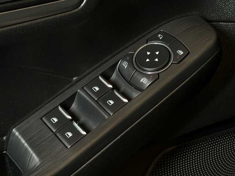 Ford Kuga Titanium+Automatik+Kamera+Navi+Key-Free