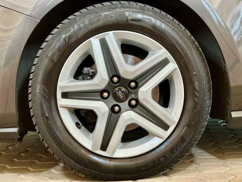 Ford Focus Cool&Connect+PDC+Klima+Lenkradheizung