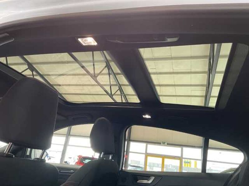 Ford Focus ST-Line+LED+B&O+Pano+Kamera+Navi+KeylessGO