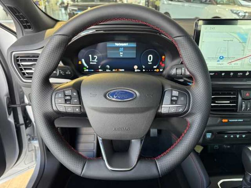 Ford Focus ST-Line X Turnier KeyFree+Tempomat-adapt. +TOTW+LED+Navi