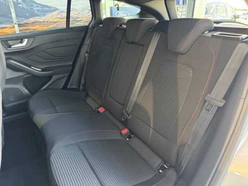 Ford Focus ST-Line X Turnier KeyFree+Tempomat-adapt. +TOTW+LED+Navi