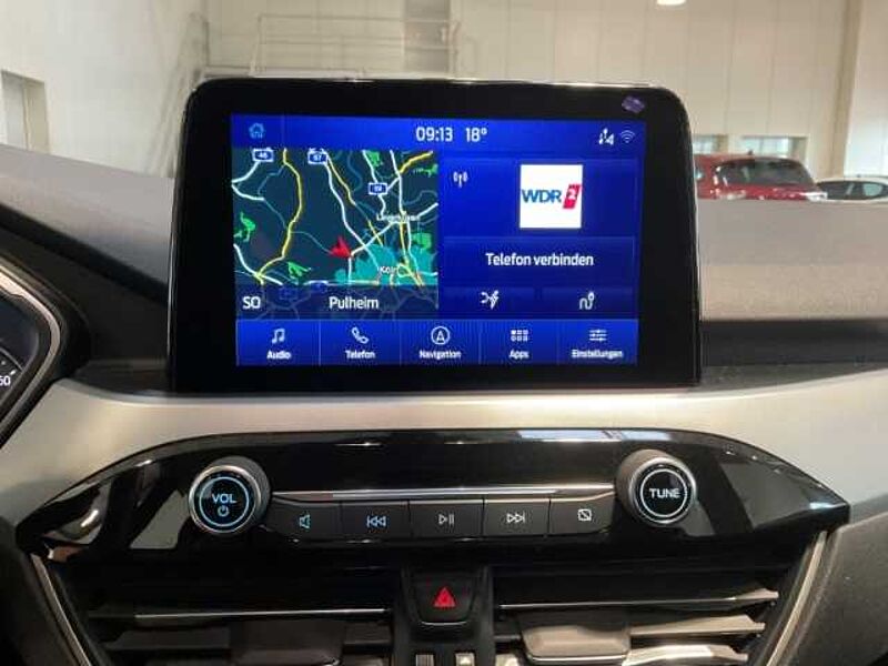 Ford Kuga Plug-In Hybrid 2.5 Cool & Connect NAVI. + PDC. Sitzheizung